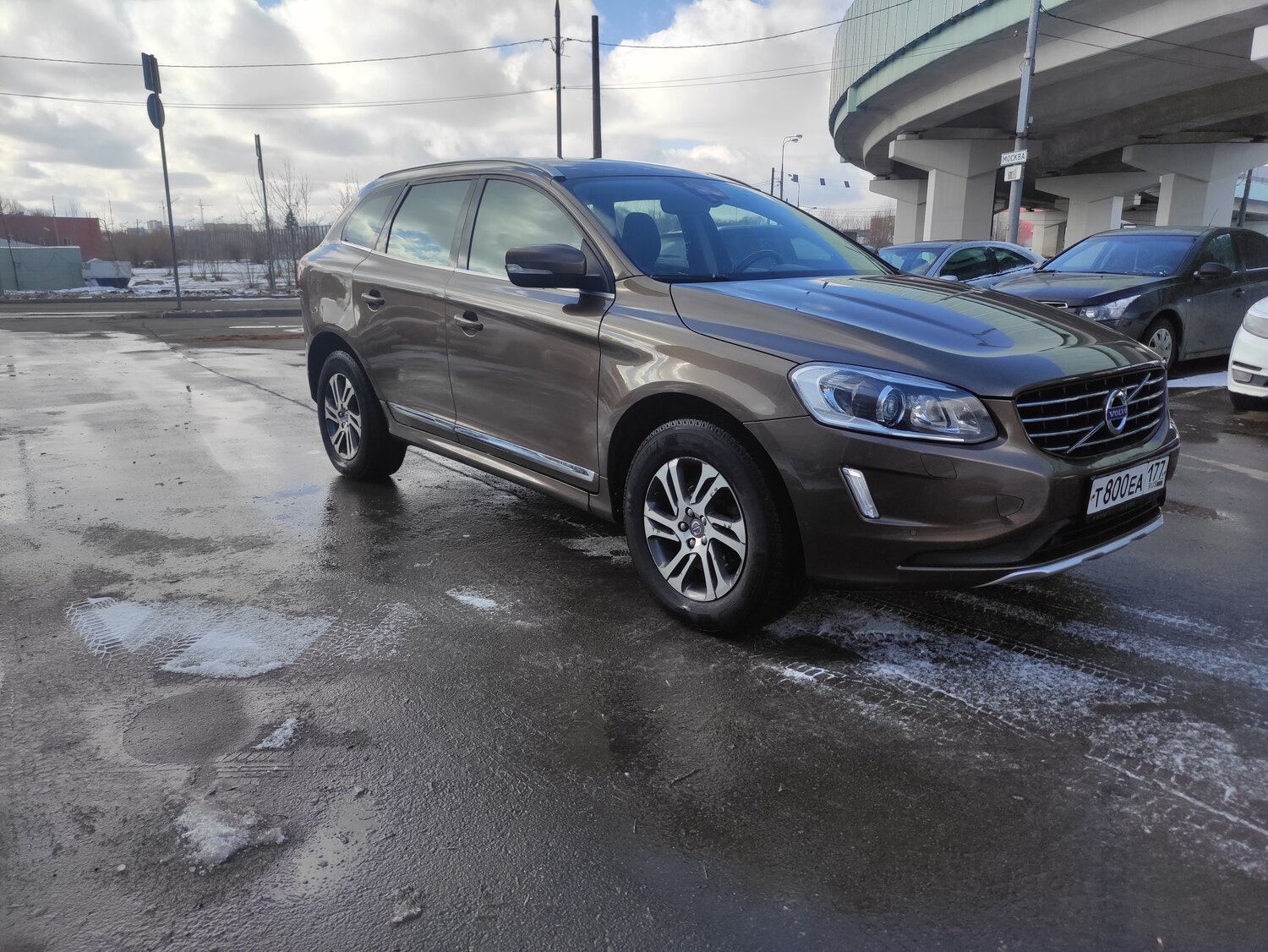 volvo xc60, вольво хс60 дизель 2015 года, volvo xc60, рестайлинг 2014 года, mercedes-benz gle i (w166) 300, Volvo XC60 I Рестайлинг