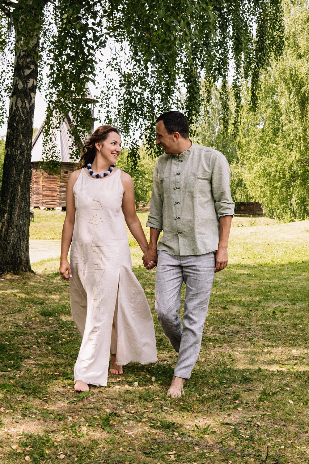 девушка, одежда из льна, свадьба в стиле, love story в лесу, свадьба