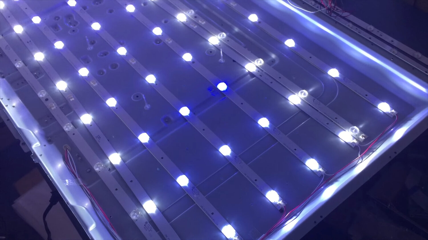 led подсветка для телевизора, led подсветка, светодиодны, лед подсветка, подсветка светодиодная