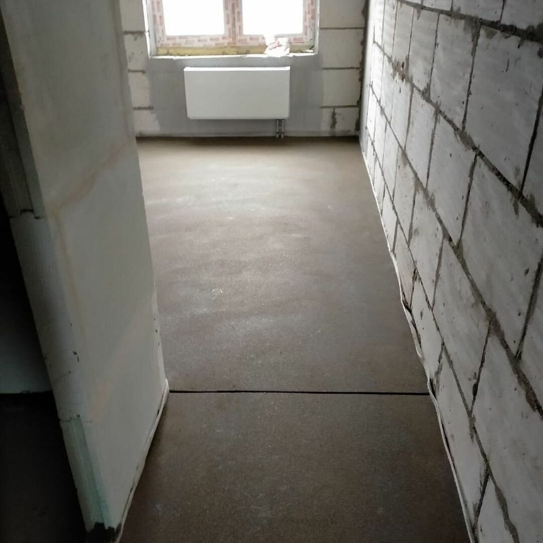 квартира, жилой комплекс, стяжка пола, полусухая стяжка в доме, цементная стяжка пола