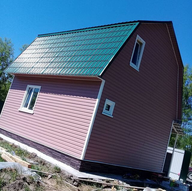 Монтаж фасада из винилового сайдинга