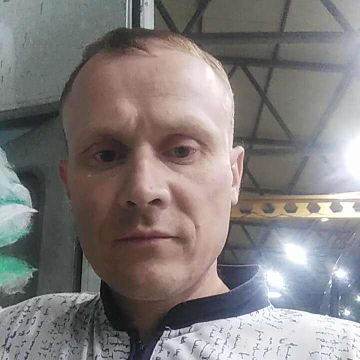 Михаил Борисов