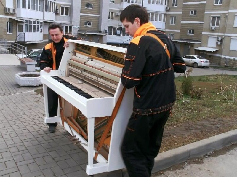 грузчики пианино, грузчики пианино барнаул, перевозка пианино самара, переноска рояля, перевоз пианино