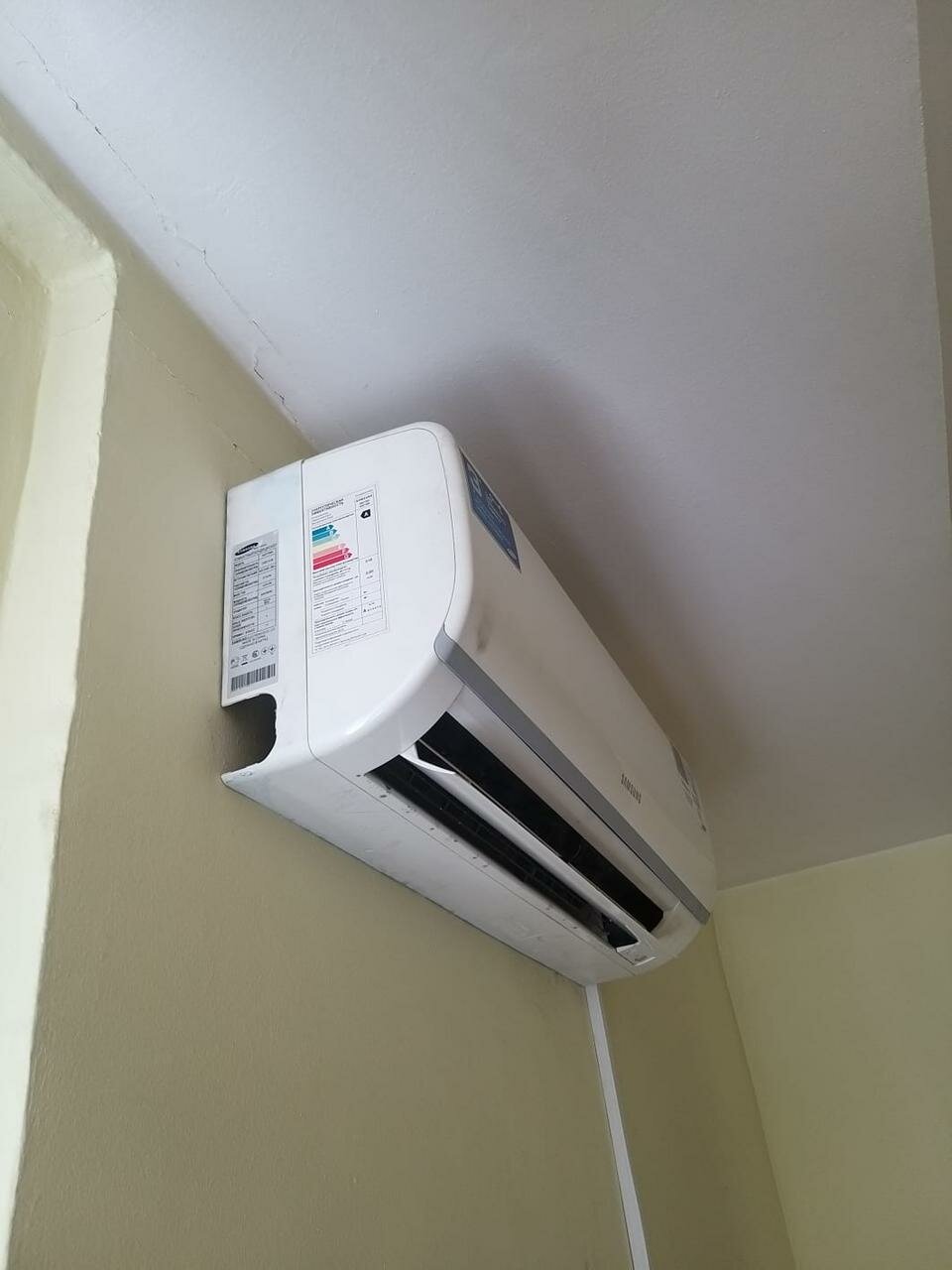 кондиционер, кондиционер арвиго, пожелтевший кондиционер, кондиционер через розетку, кондиционер свежий воздух