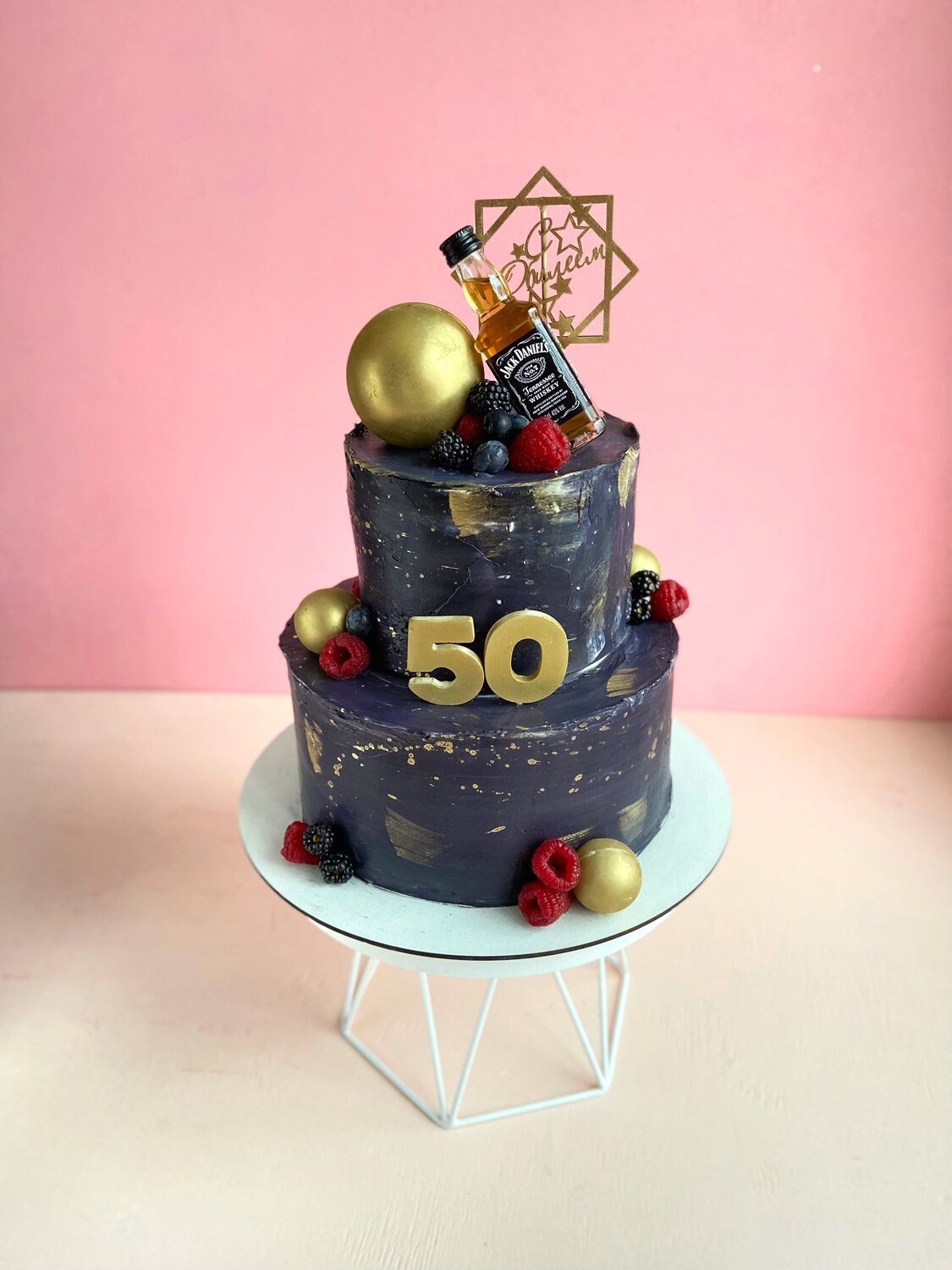 торт, стильный торт, мужской торт, черный торт, брутальный торт