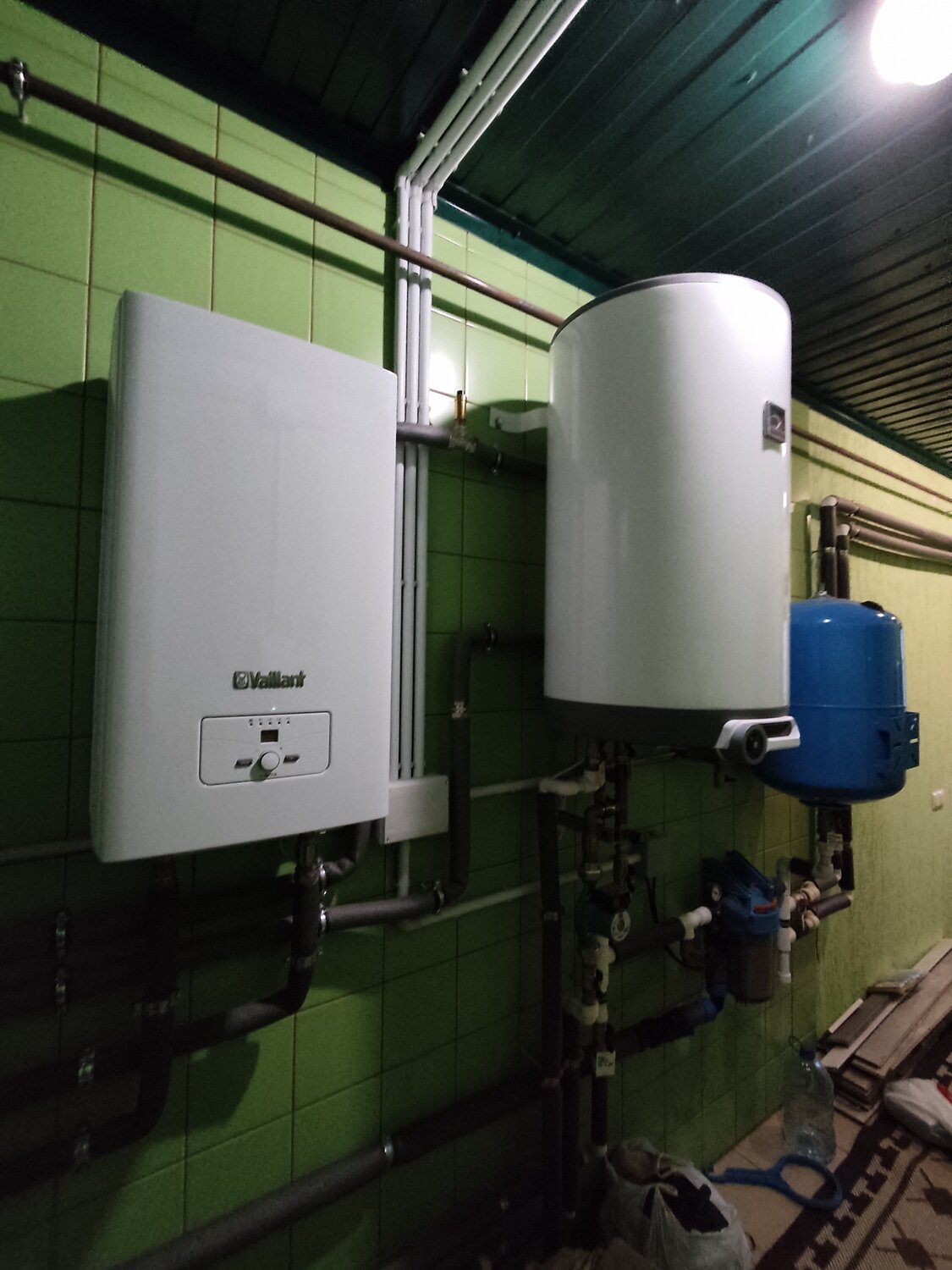 монтаж настенного газового котла бакси, двухконтурный газовый котел, монтаж котельной, обвязка котла эван новатор, котел и бойлер vaillant