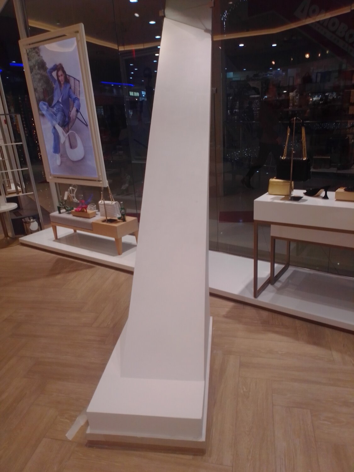 иллюстрация, музей, выставка, галерея xl, галереи