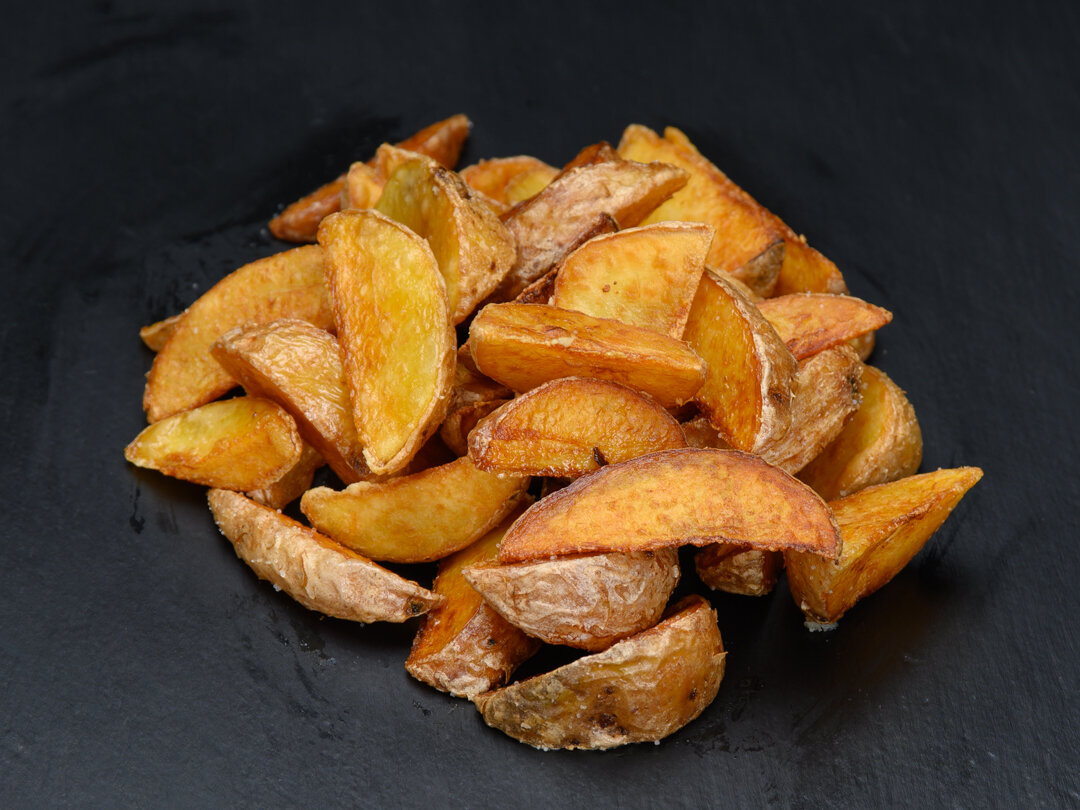 картофельные дольки, картошка дольками, картофель, картофель айдахо без фона, картофель айдахо