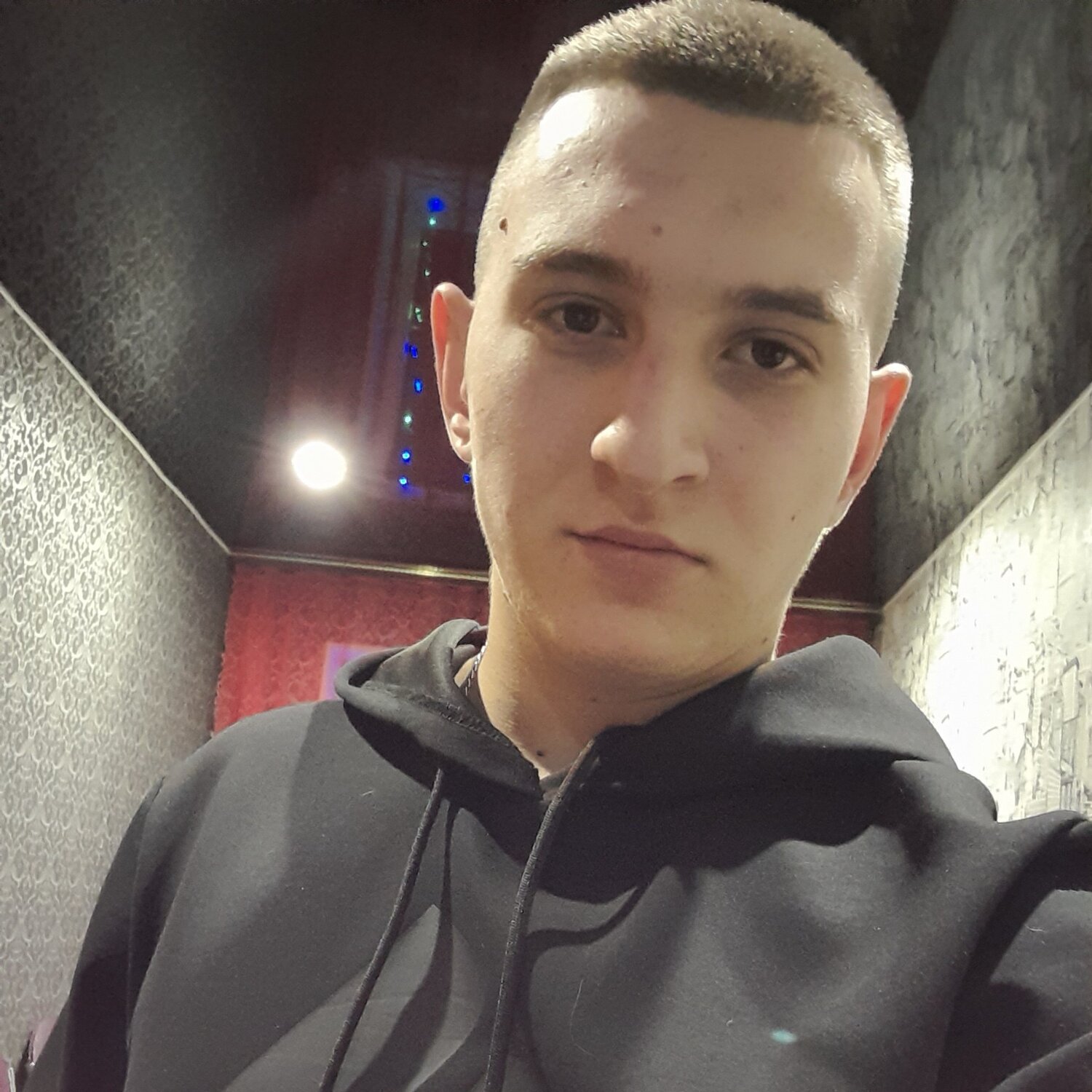 Иван Жарик