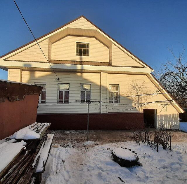 Монтаж фасада из винилового сайдинга