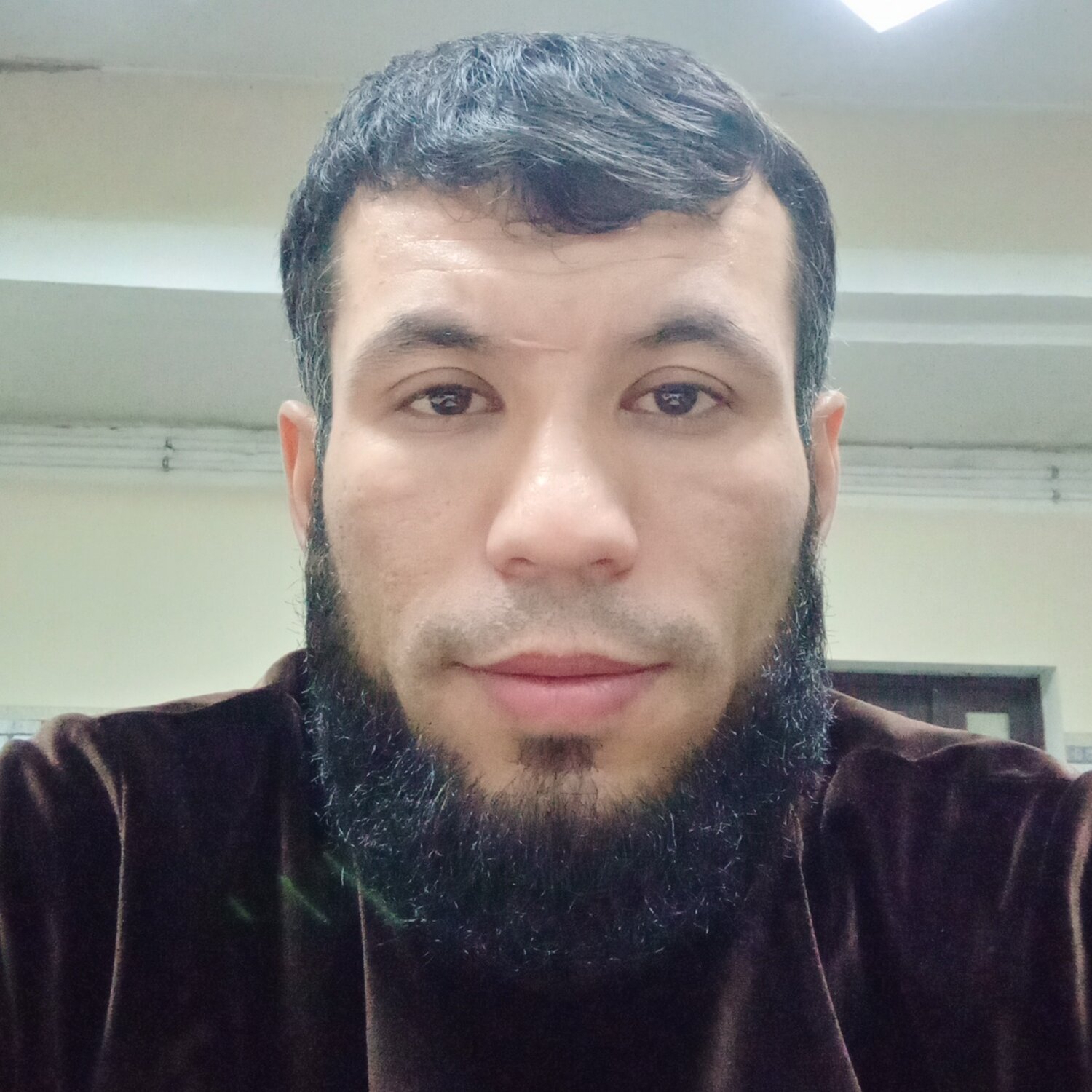Ихтиёр Нуриллоев