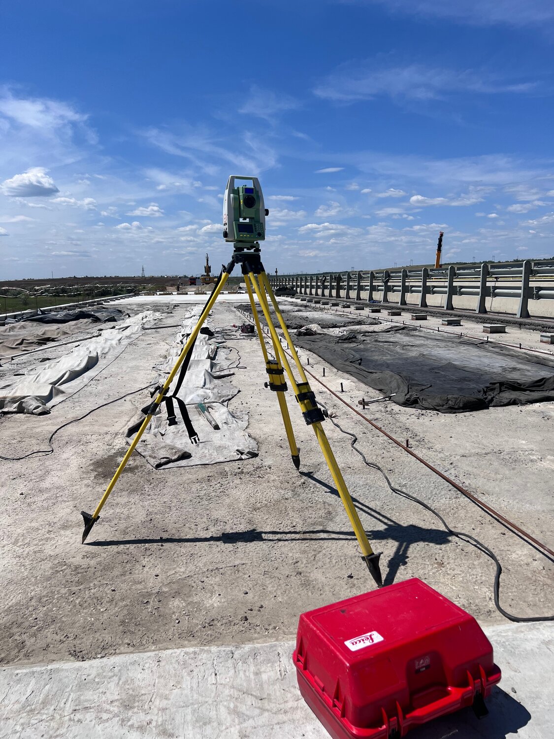 геодезия тахеометр leica, геодезическая, геодезист, тахеометр нивелир, инженерно геодезические изыскания