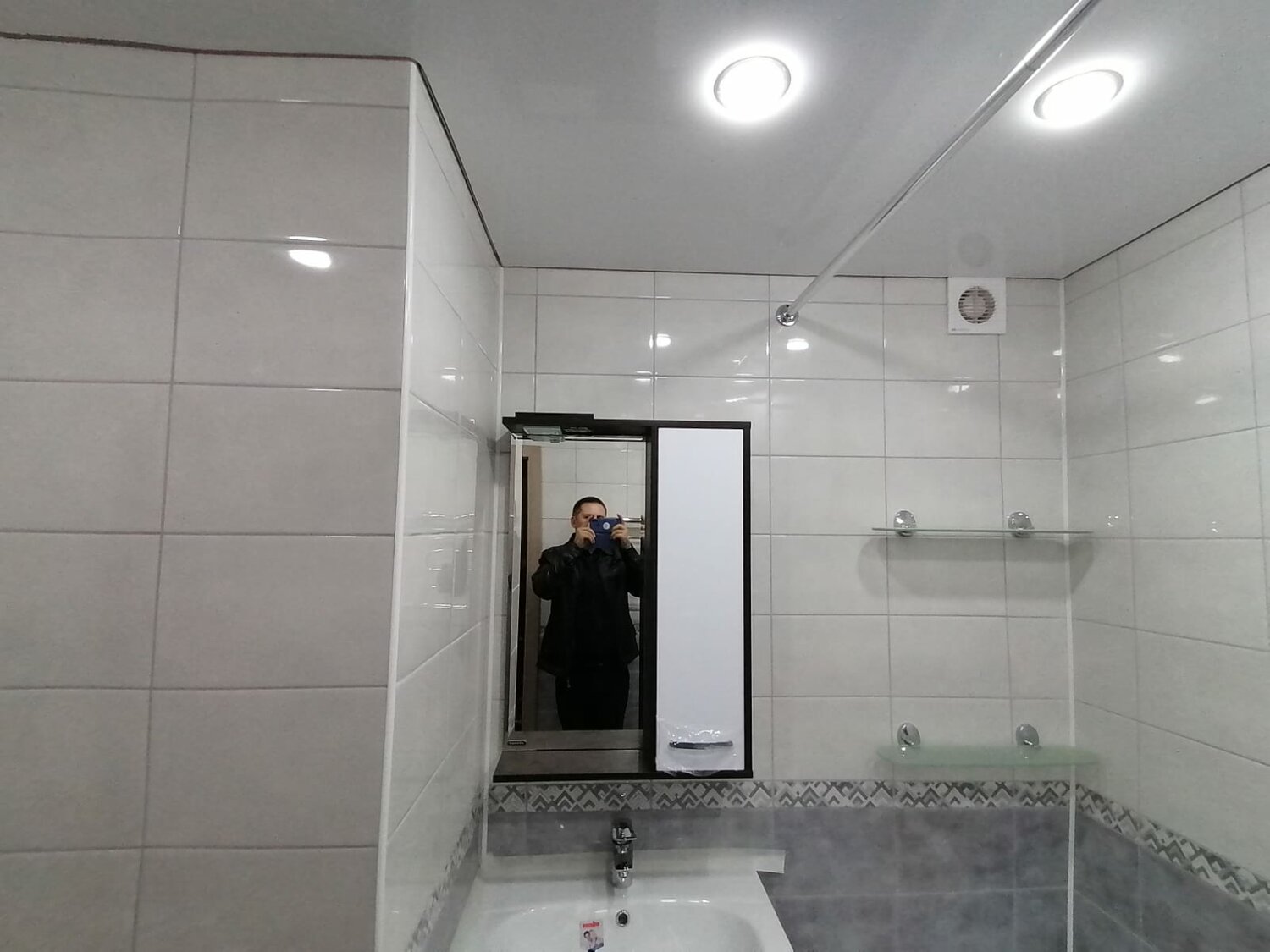 ванная в панельном доме, ванная комната, интерьер, ванная комната в панельном доме, интерьер маленькой ванной