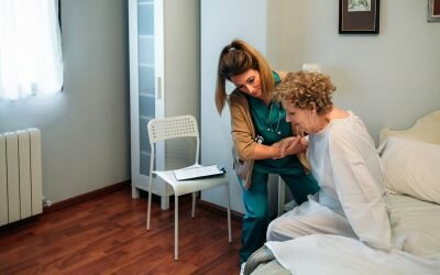 женщина, пациент, пожилой пациент, медсестры, женщина врач