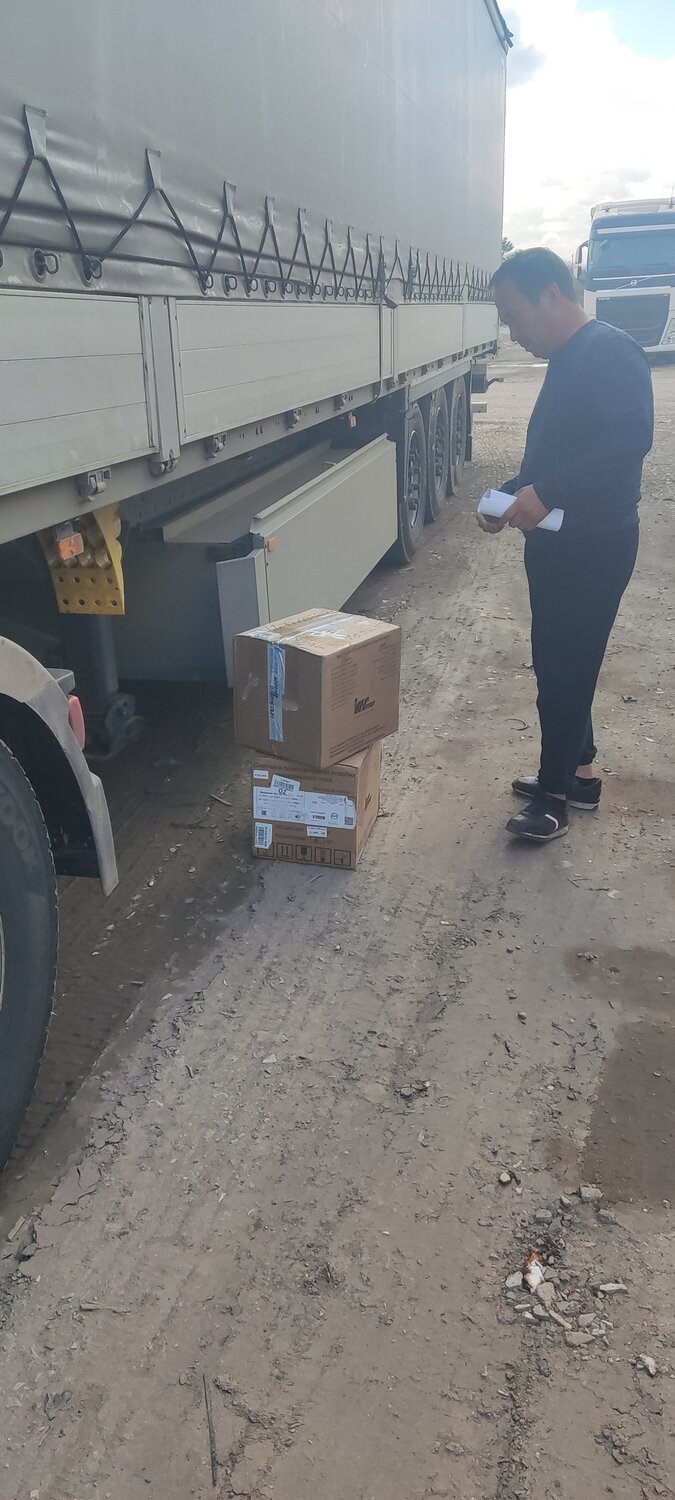 ноги, перевозка грузов, директор хилокского рынка, грузовик, фура