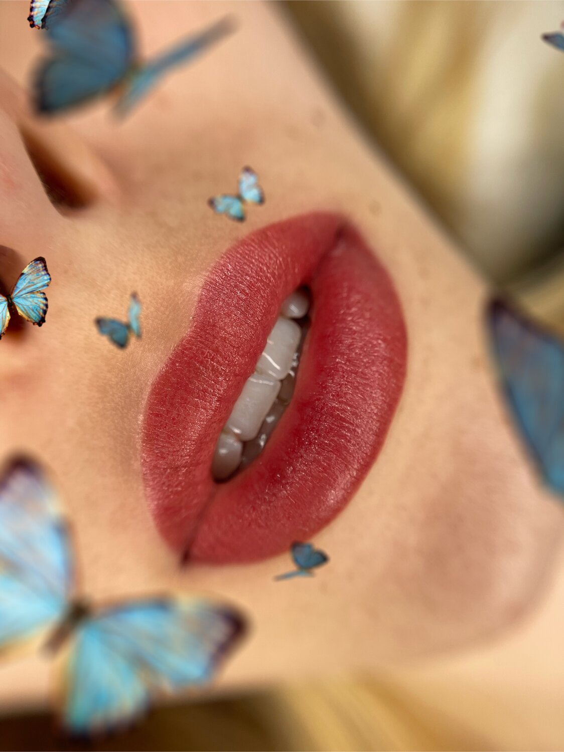 губы, бабочка на губах, макияж губ, макияж, губы женщины