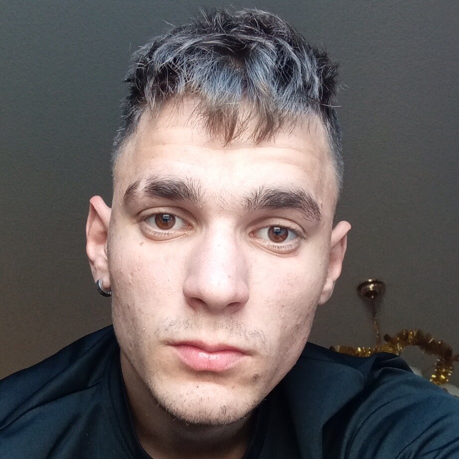 Дмитрий Калугин