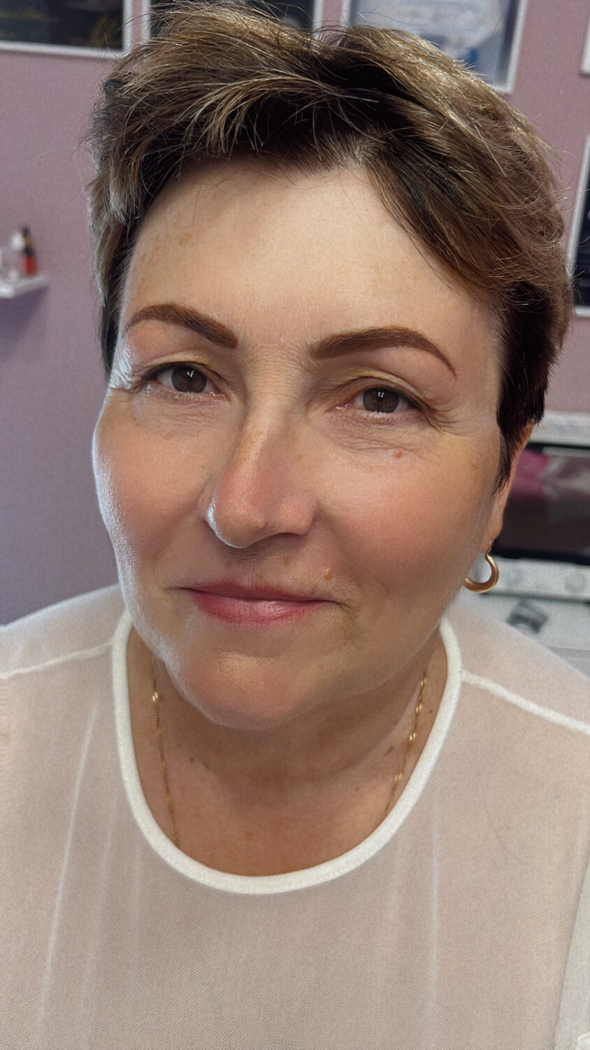 девушка, брови, макияж бровей, татуаж, перманентный макияж