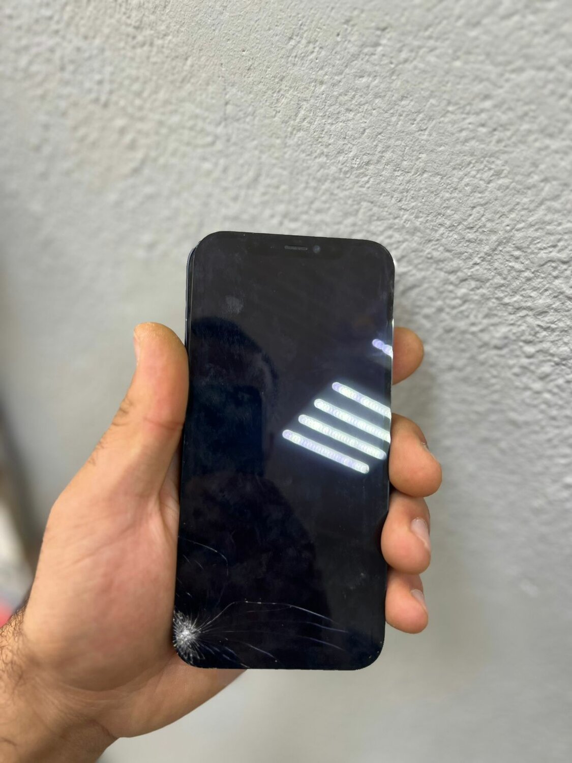 телефон мобильный, xiaomi redmi 7a разбитый дисплей, телефон смартфон, айфон 8 оригинал, дисплей айфон 8