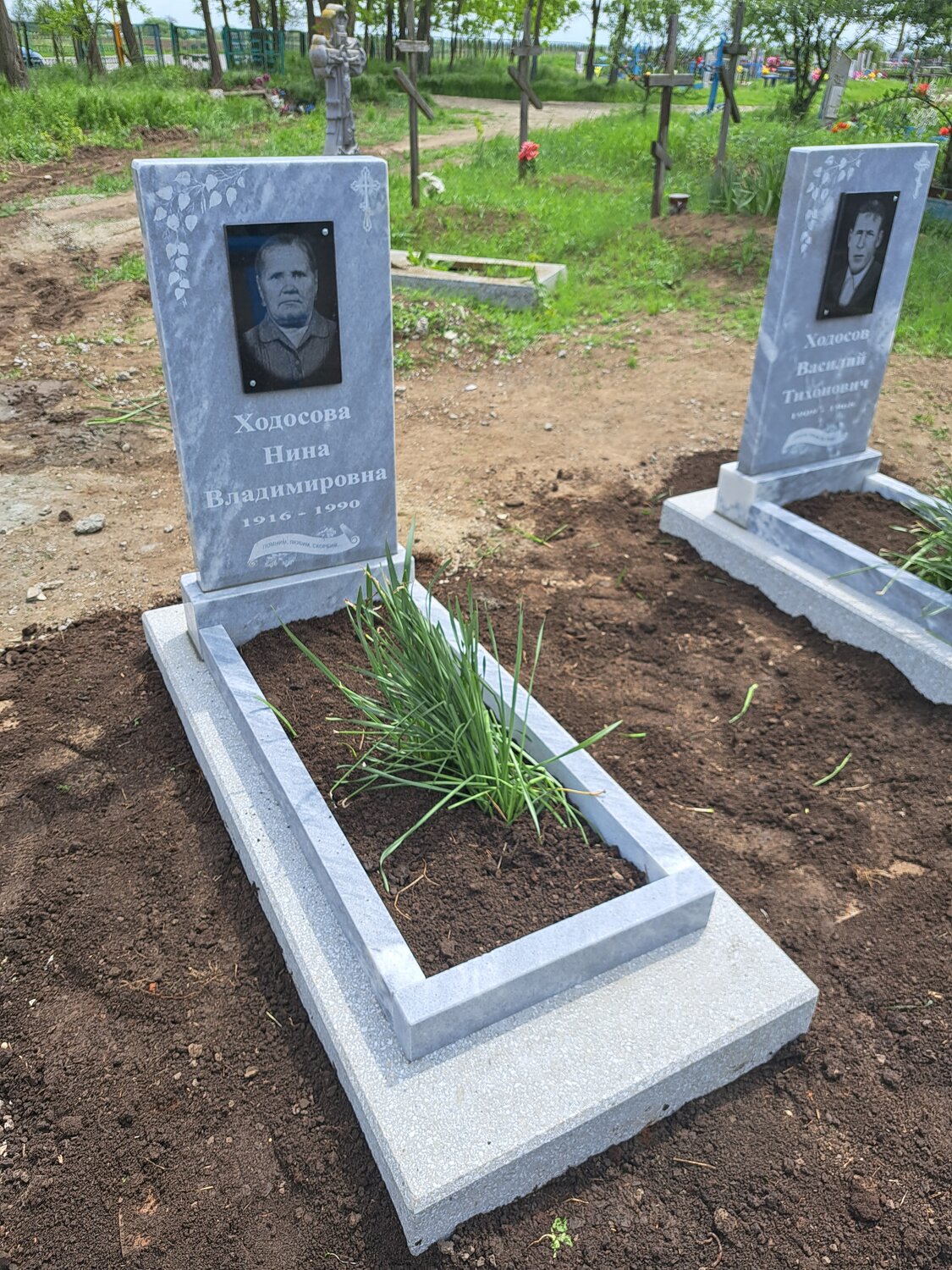 мраморный памятник, мраморный памятник на могилу, могильный памятник, памятники мрамор могилу, памятник метровый мраморный памятник