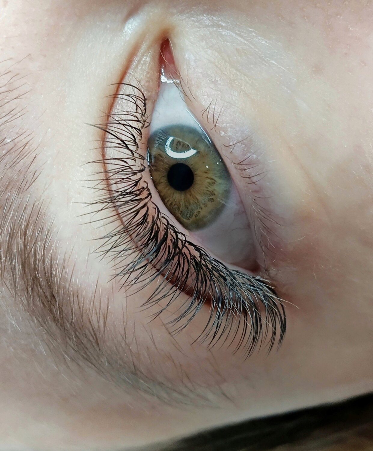 ресницы, ламинирование ресниц, классическое наращивание ресниц, наращивание ресниц, натуральные ресницы