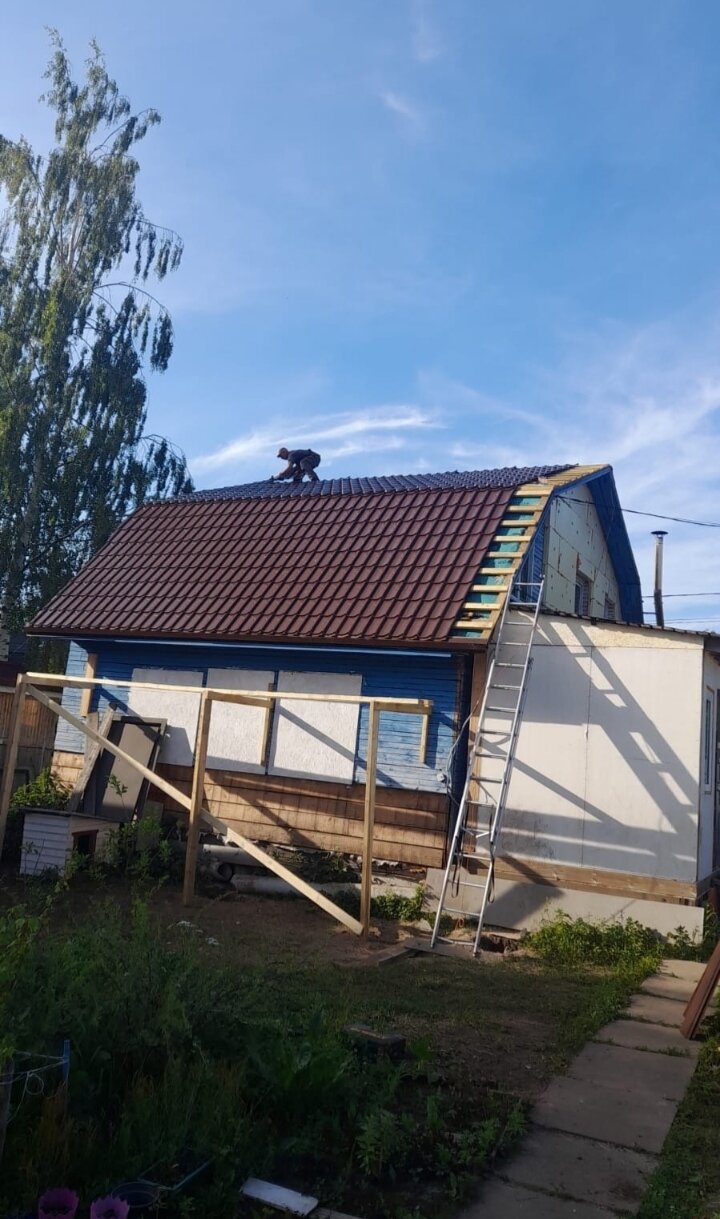 дачный дом, дачный домик, дача, крыша на даче, дом дача