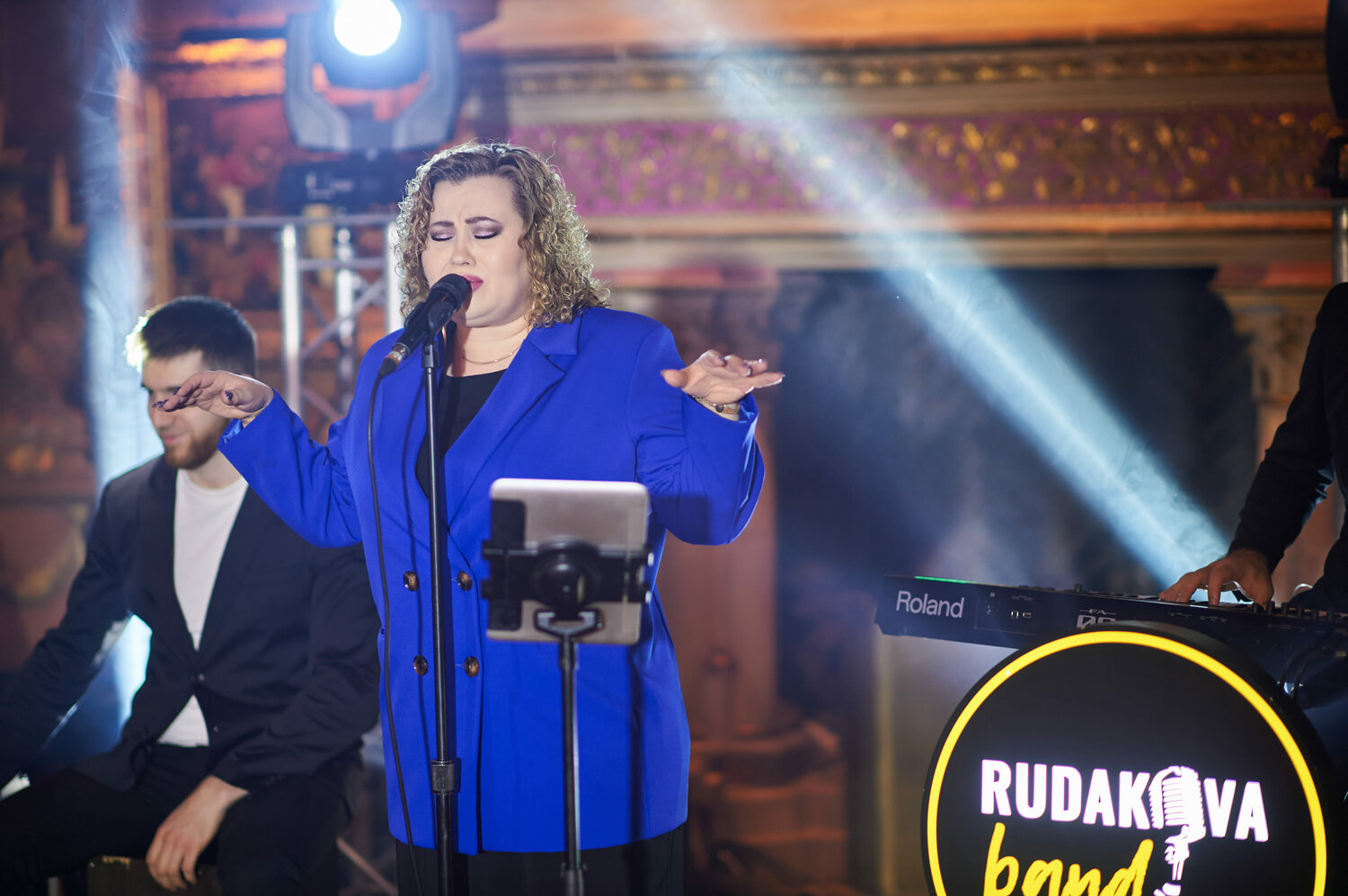 концерт, грузинская джазовая певица нино катамадзе, jonathan antoine 2021, певцы, alison moyet