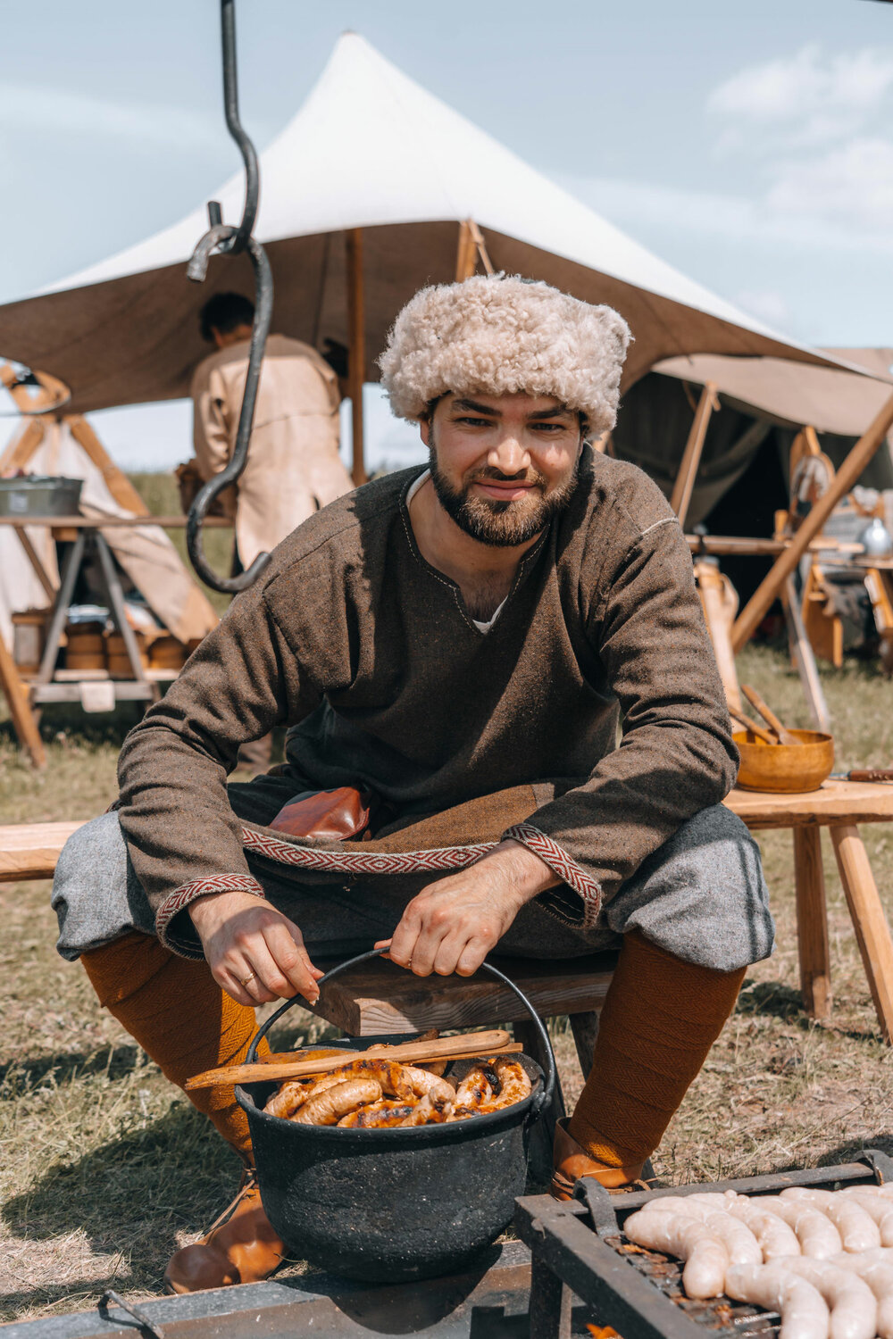 людей, гнёздово археологический комплекс, русборг 2023, мужчина, викинги реконструкция