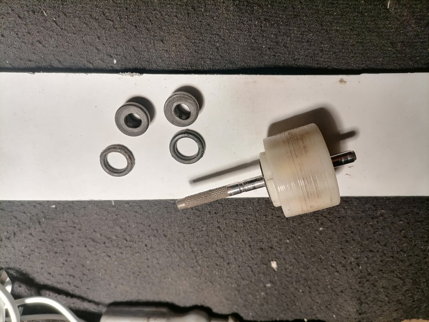 запчасти, ремкомплект для, ремкомплект роликов, съемники сайлентблоков, втулка подушки кузова