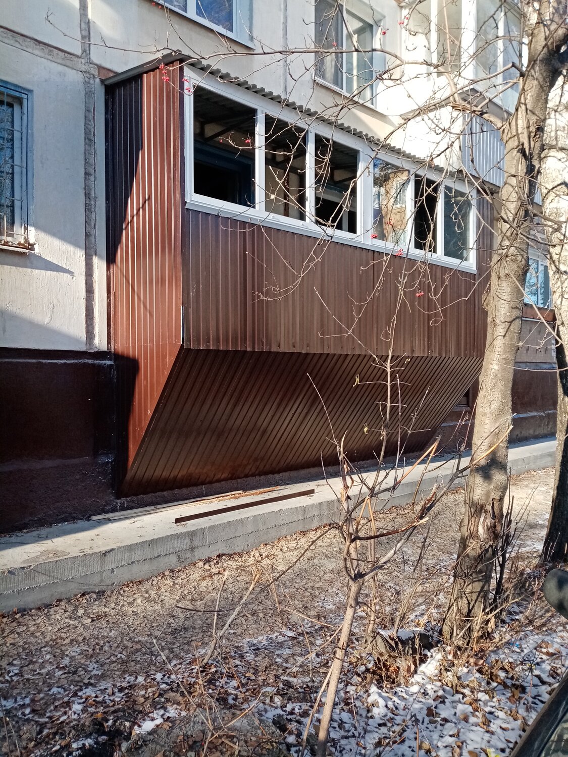 балкон, навесной балкон, пристроенный балкон, балкон с выносом, пристройка балкона