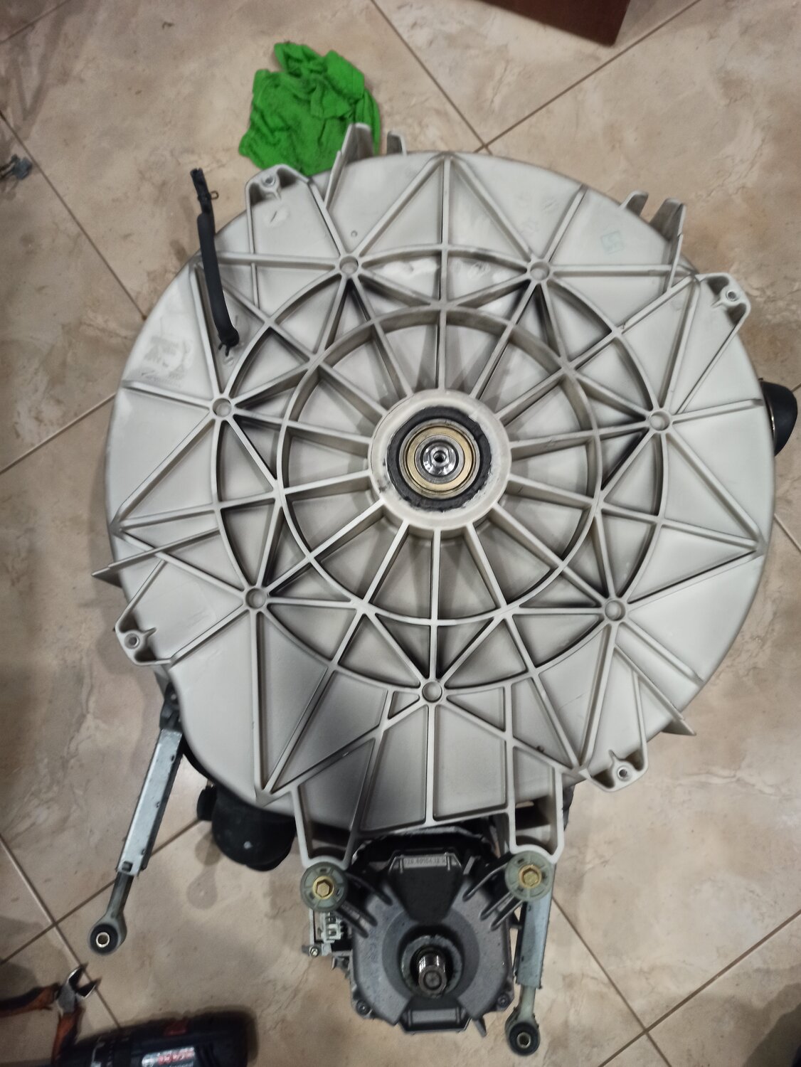 барабан на стиральную машину бош макс 5, барабан стиральной машины bosch maxx 5, сма бош полубак, бош макс 5 бак, bosch maxx 4 бак