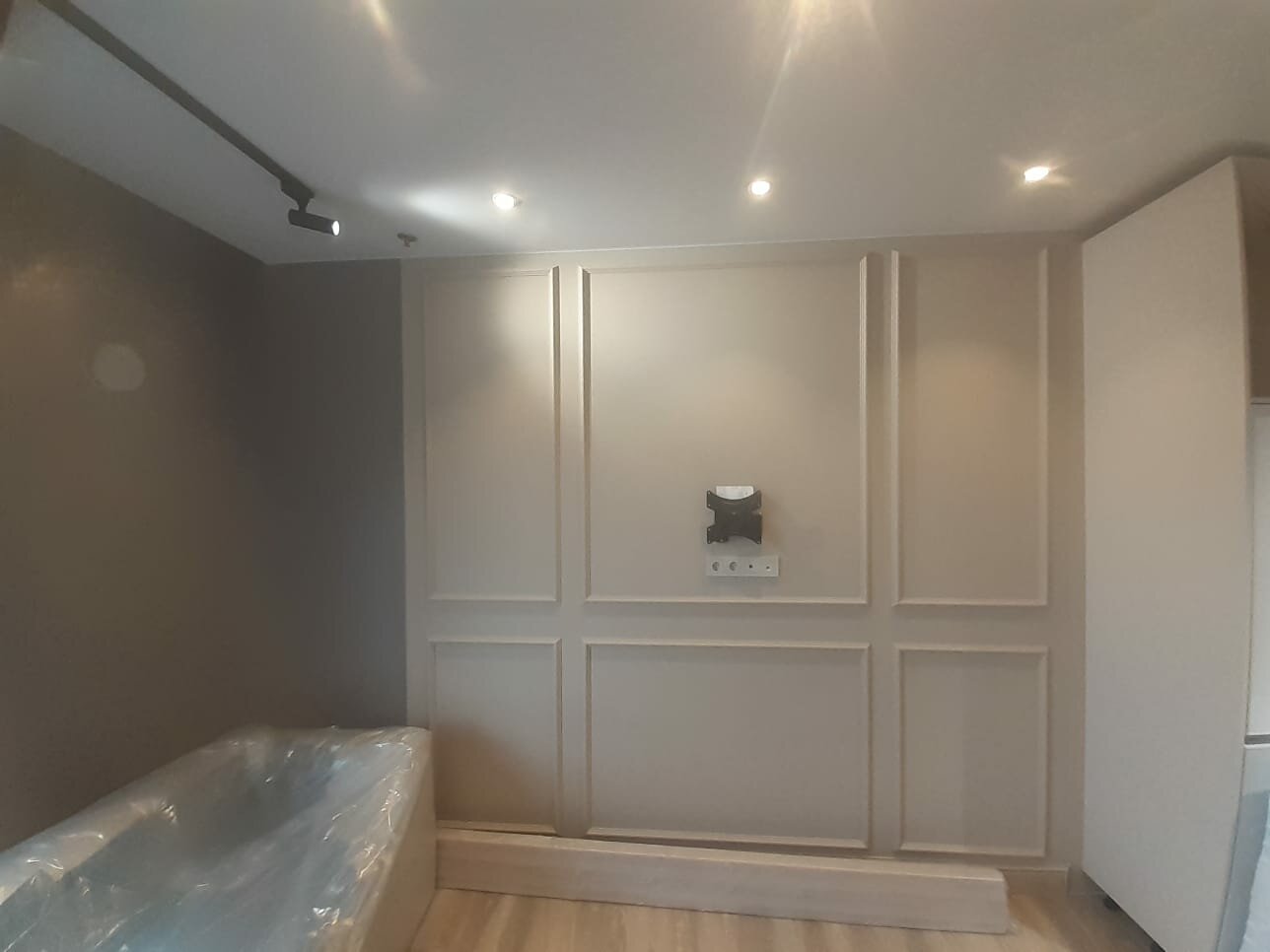 дизайн интерьера, встроенный шкаф купе, современный интерьер, интерьер, шкаф в интерьере