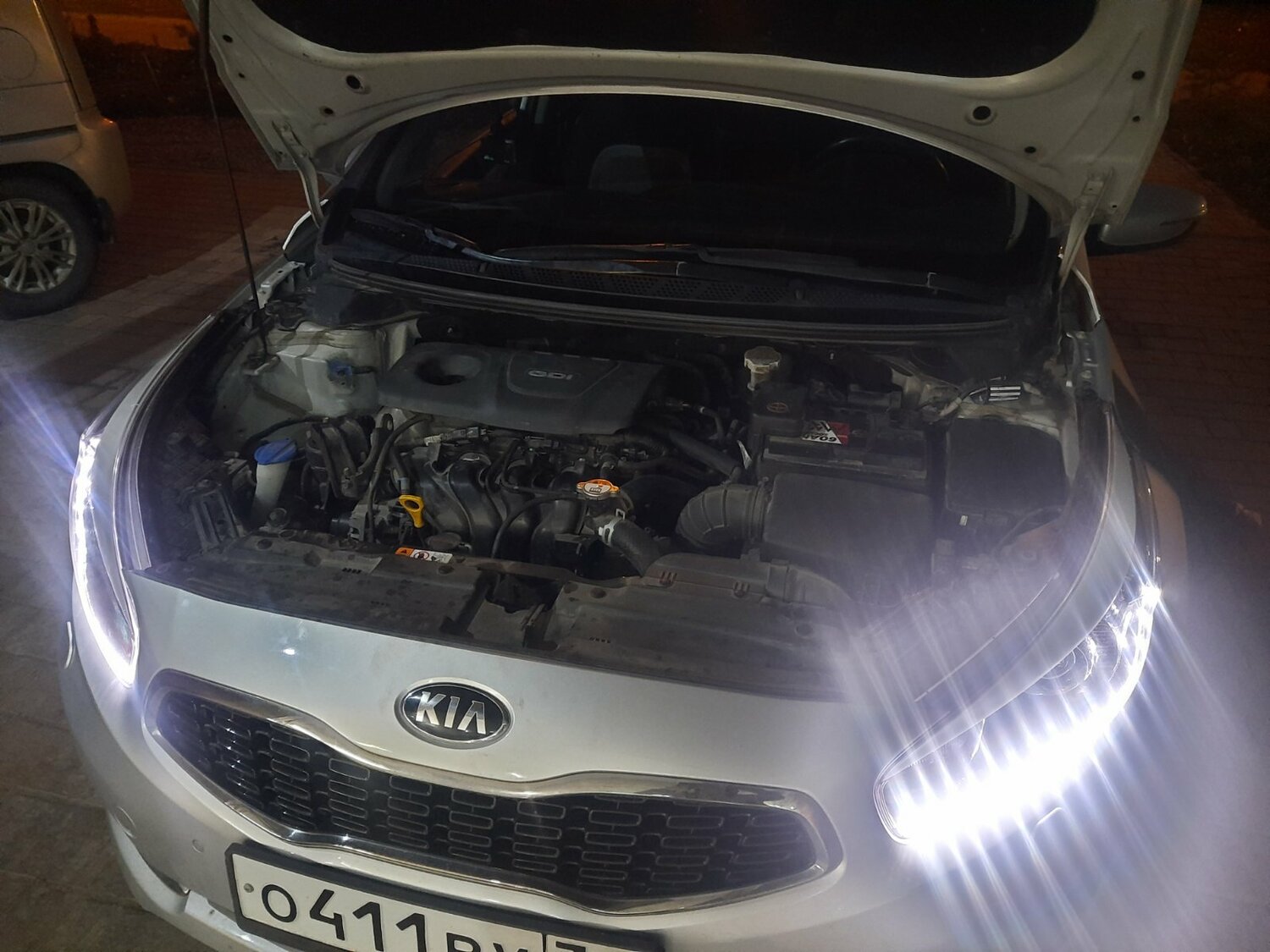 kia cee’d, упор капота kia ceed jd 2014, kia ceed 2, kia motors, габаритные огни kia ceed jd