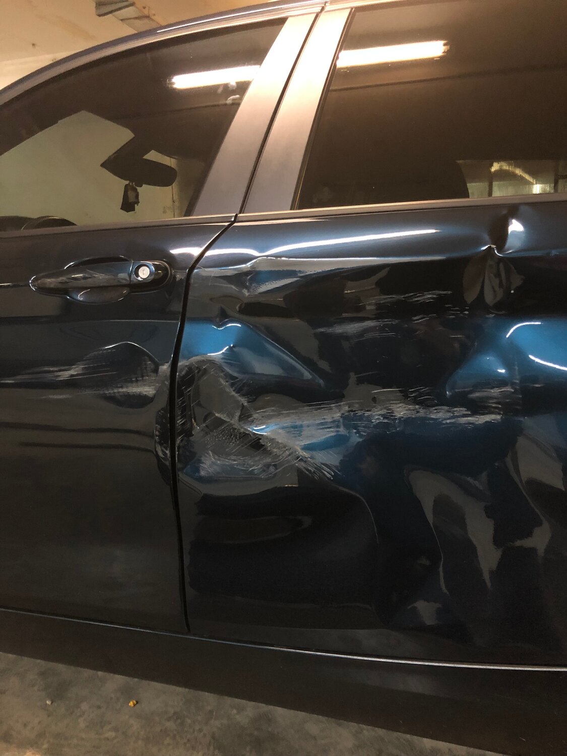 Иван К. - Ремонт авто, Кузовной ремонт автомобиля, Замена автостекол ...