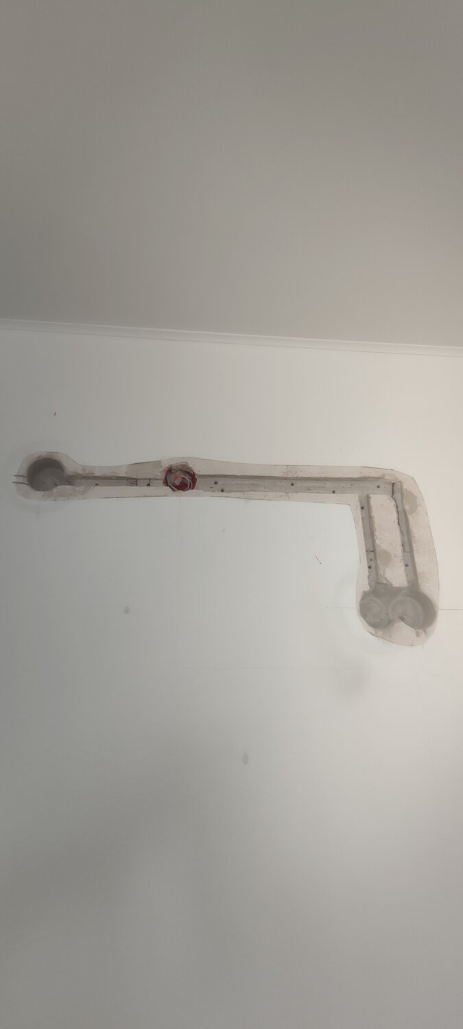 штроба, штробление стен, штроба для вытяжки, штроба под кондиционер в несущей стене, монтаж