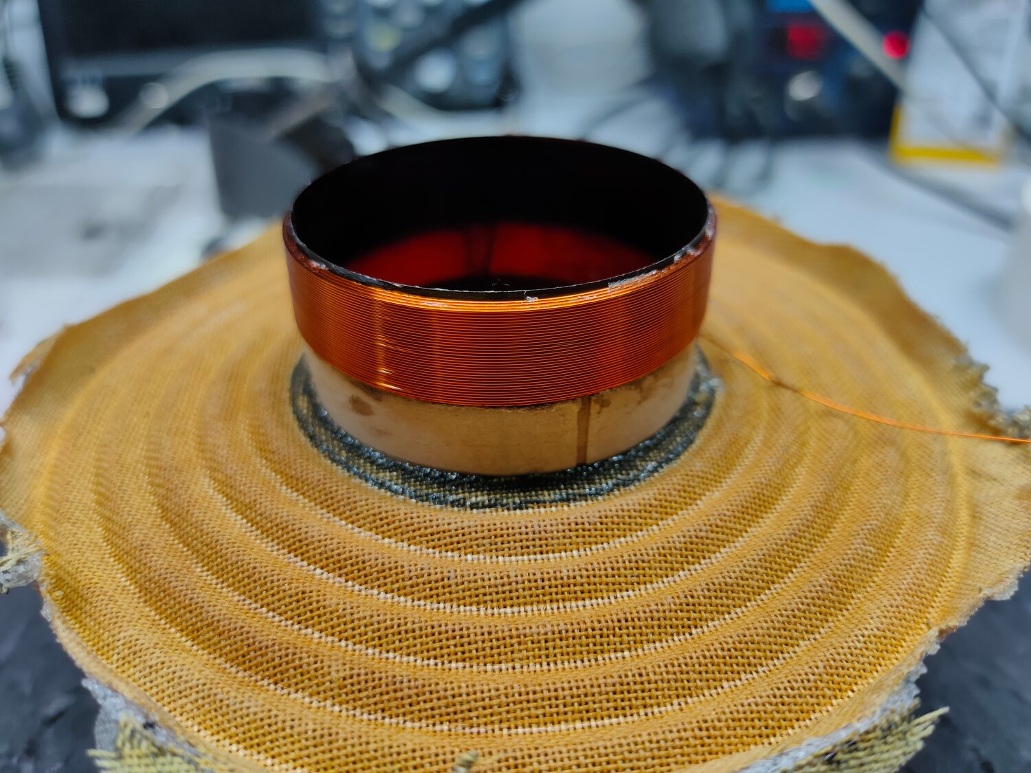 Динамик в Москве: 46 исполнителей с отзывами и ценами на Яндекс Услугах.