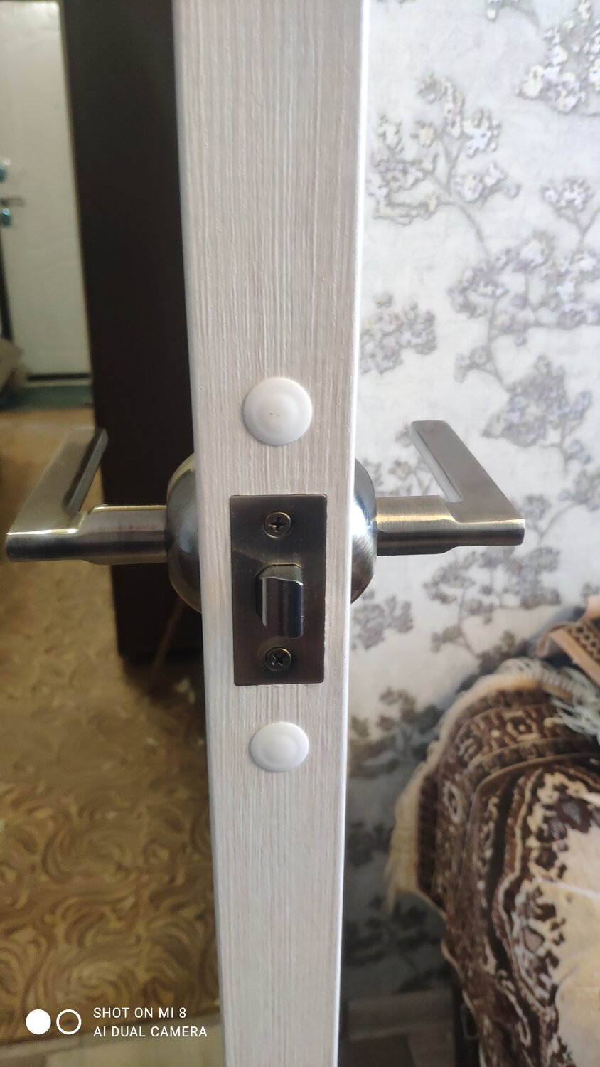 дверь, двери бу, межкомнатные двери, врезной замок, замок в межкомнатную дверь