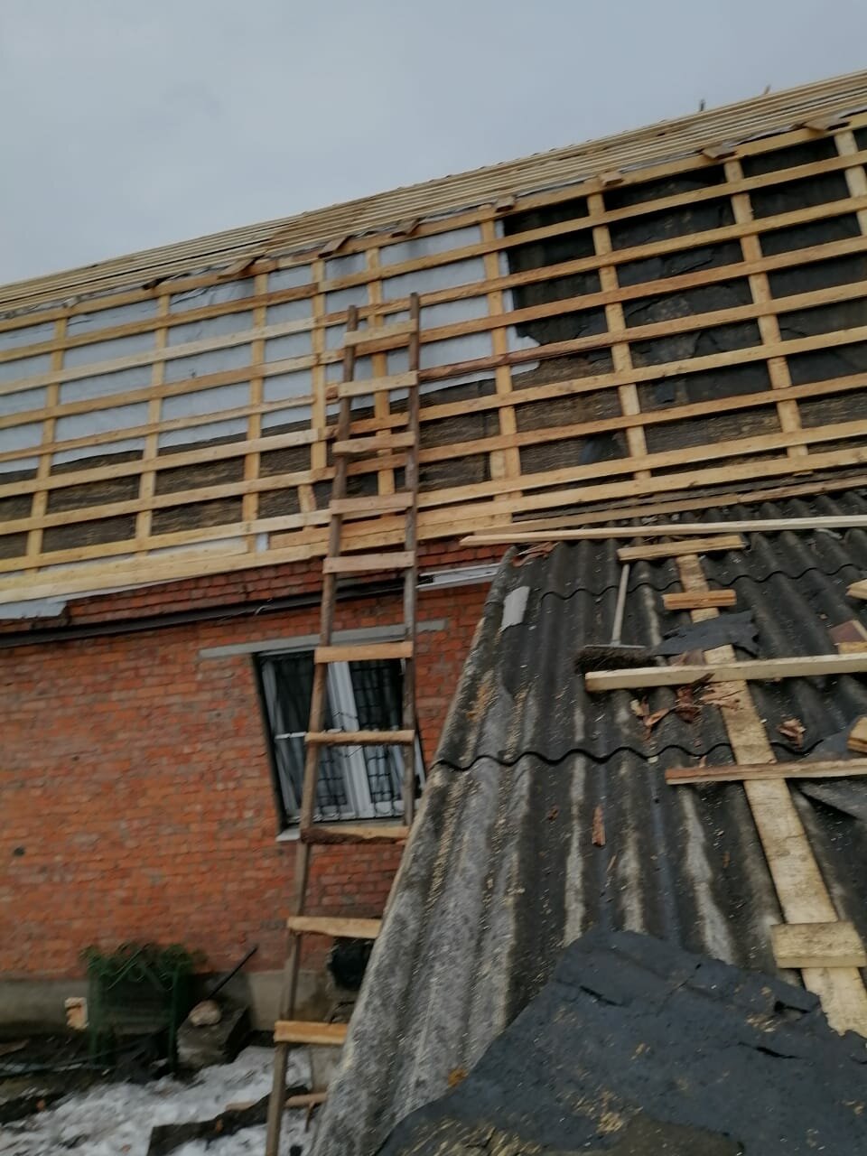 Монтаж обрешетки крыши