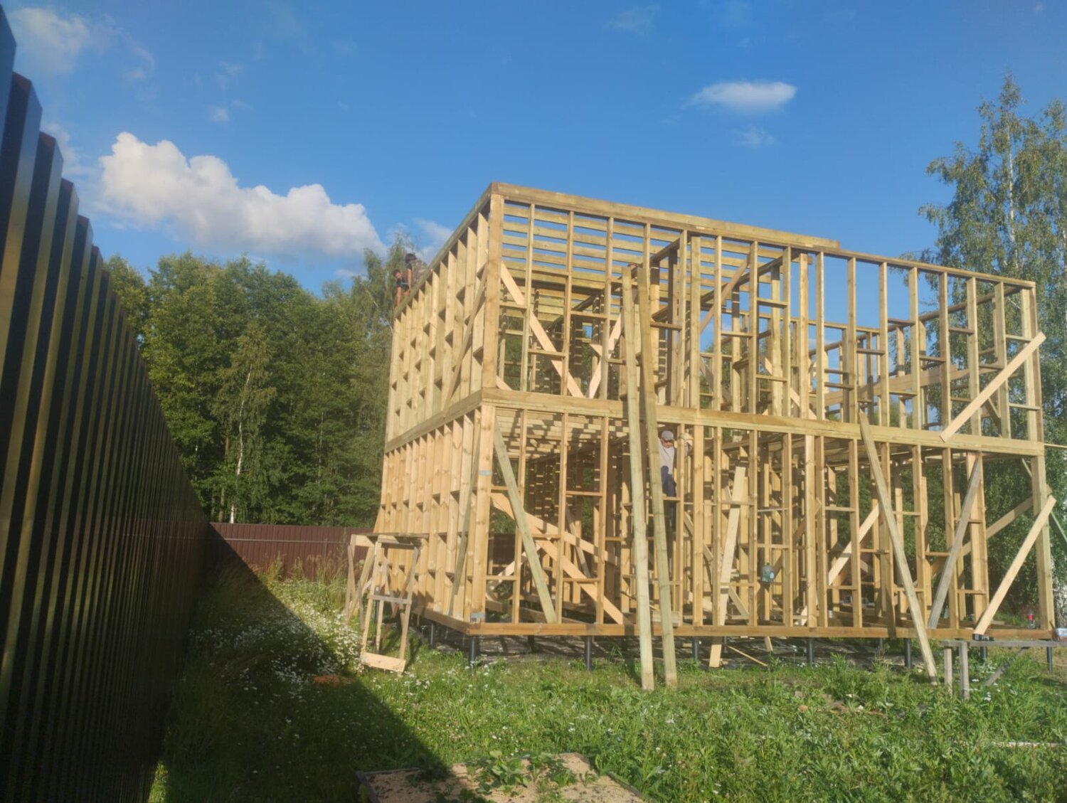 Строительство быстровозводимого дома