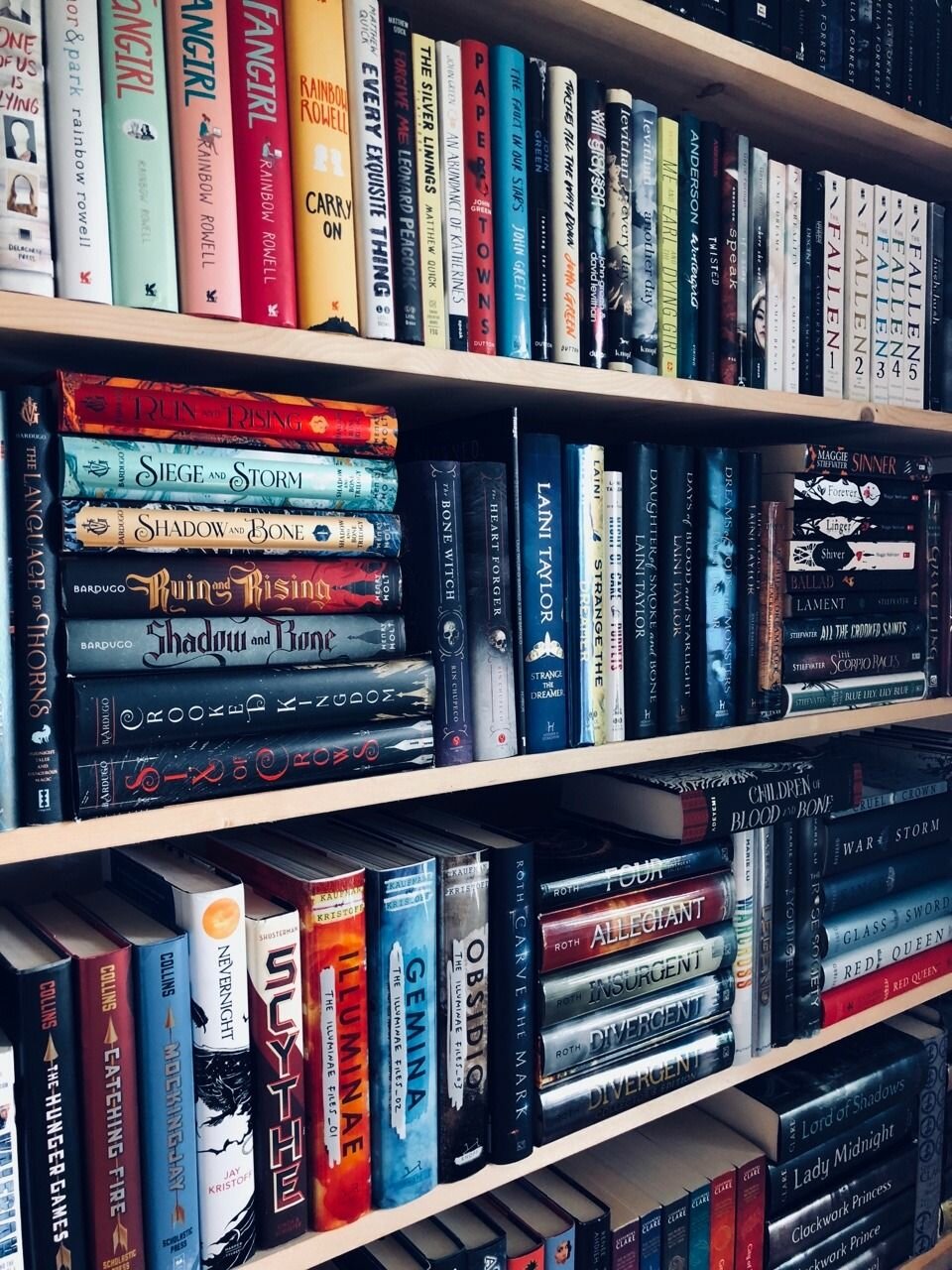 полка книг, gammabook книги, книги лучшие, тетрадь, книги для чтения