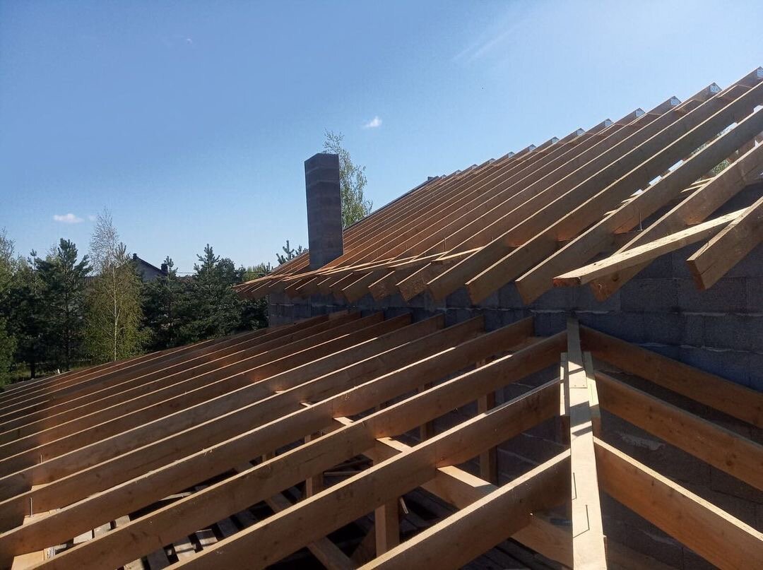 стропильные системы крыш, стропила вальмовой крыши, стропила для крыши, монтаж стропильной системы, монтаж крыши