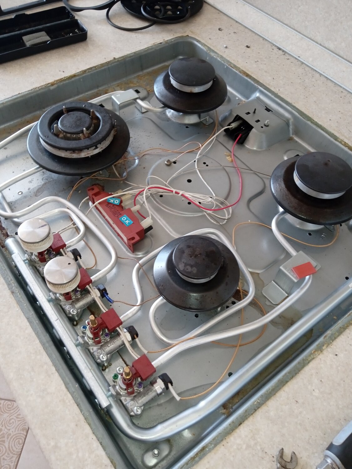 ariston td 640 es, варочная панель, панель газовая, газовая варочная панель, колонки вега 25 ас 309 фильтра