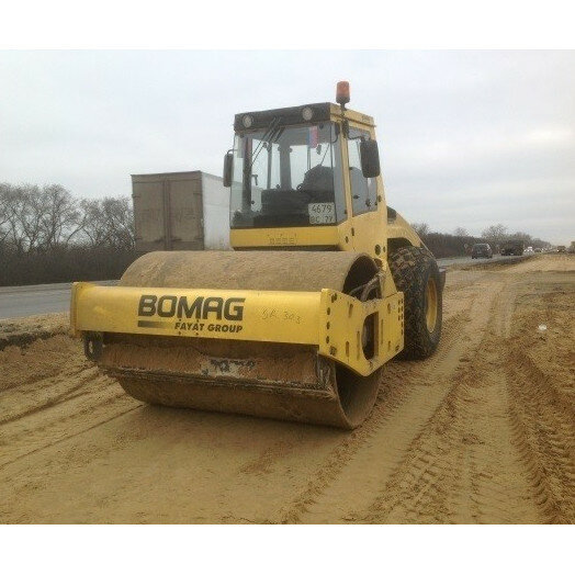 каток bomag bw 213, каток грунтовый bomag 211, грунтовый каток bomag 213, грунтовый каток bomag bw213dh-4, каток bomag