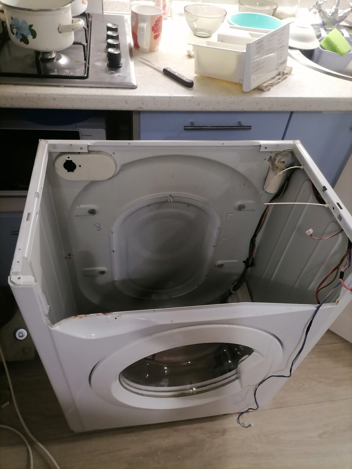 ремонт стиральной машины, стиральная машинка, починить стиральную машинку, стиральная машина индезит, разобранная стиральная машина