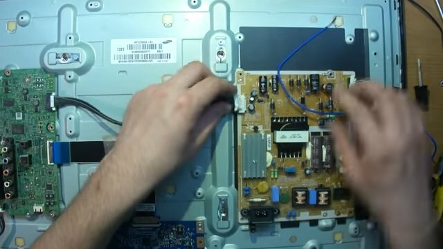 Вызвать мастера по ремонту телевизоров