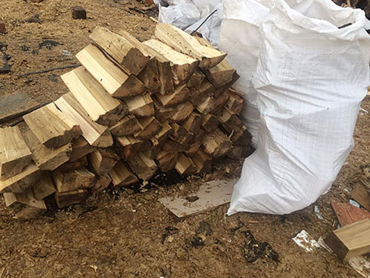 дрова, дрова дубовые, дерево материал дрова, пиломатериалы, дрова в мешках