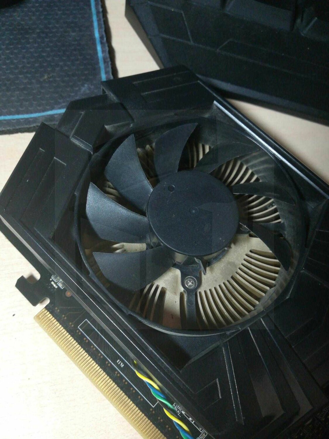 видеокарта gtx 750 ti, видеокарта gtx 650 ti с медными трубками, gtx 750 ti 2 gb, странная gtx 750 ti, gigabyte gtx 750 ti 1gb