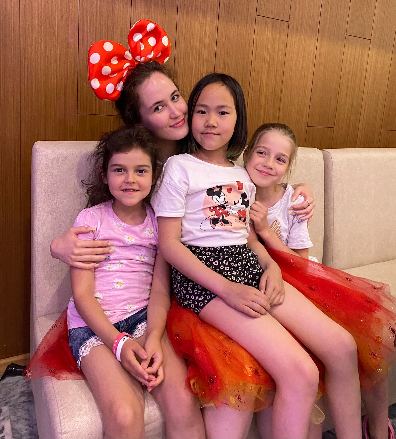 Услуги няни в Москве: 115 нянь со средним рейтингом 4.6 с отзывами и ...