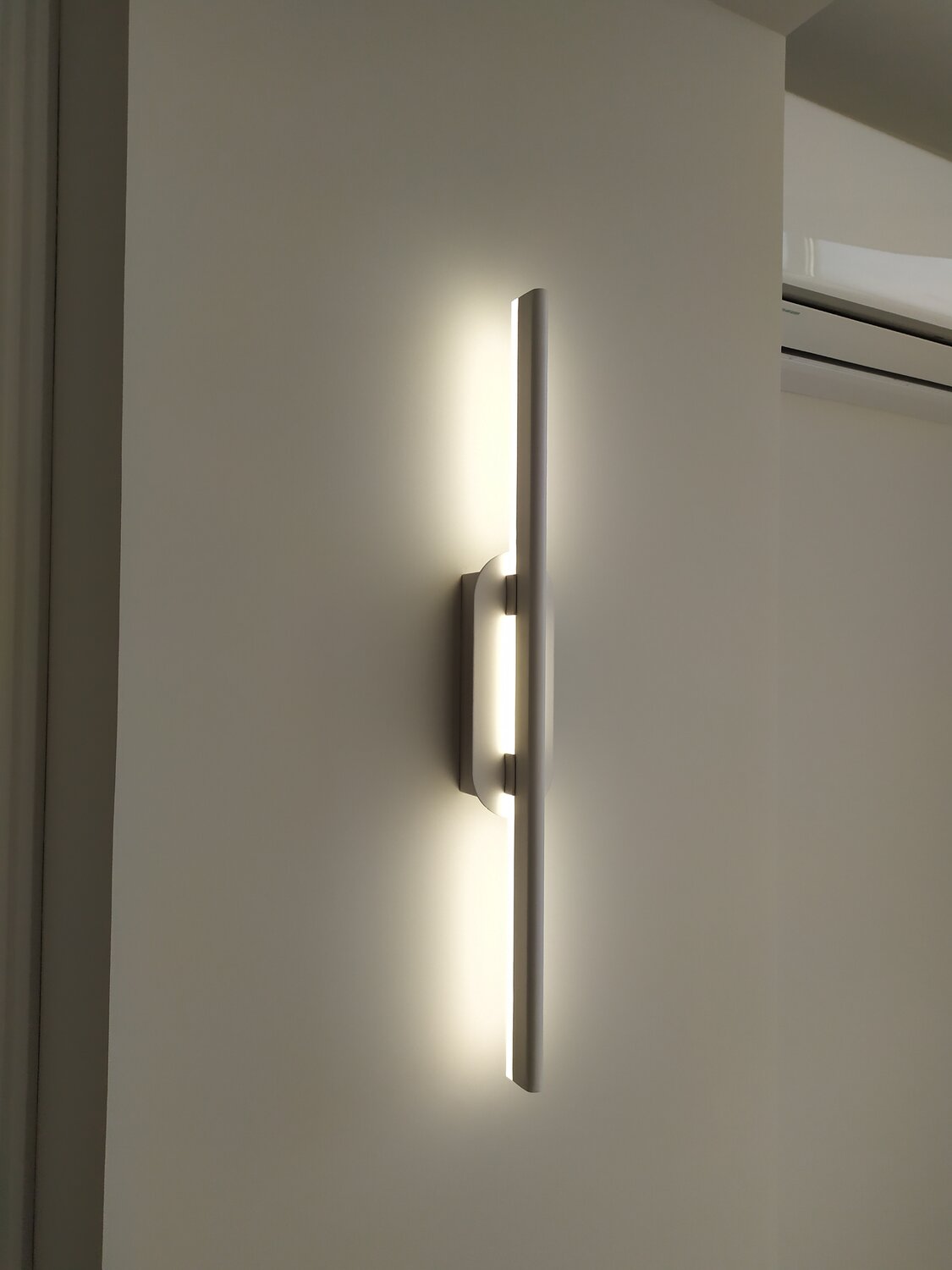 настенная лампа бра led 40 wall light by tinto lighting, настенный светильник vantaggio by romatti, настенный светильник trio lt by millelumen, nea wall light by kaia бра, настенный светильник slim wall sconce