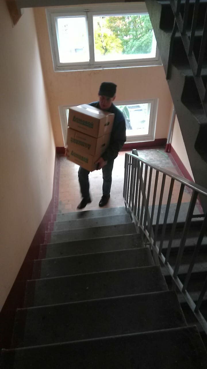 лестничная клетка сепеия, 16этажка лестничная клетка, комната, квартира, площадка лестничной клетки